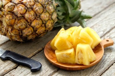 Ananasul, o comoară pentru sănătate! Rețetele magice pe care trebuie să le încerci ca să combați constipația
