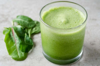 Cum să-ți detoxifiezi organismul și cum să-ți întărești sistemul imunitar cu ajutorul smoothie-urilor verzi
