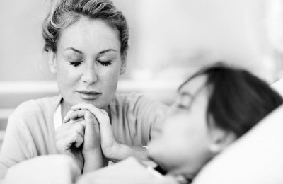 Rugăciune către Maica Domnului și Sf Nectarie de la Radu Vodă, cea mai puternică pentru bolnavii de cancer