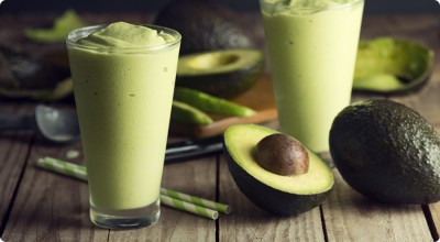 Smoothie cu avocado, băutura ideală pentru micul dejun grație conținutului de vitamine