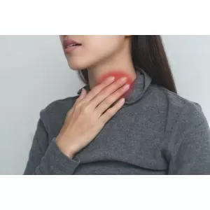 Băuturi calde și reci pentru ameliorarea durerilor în gât